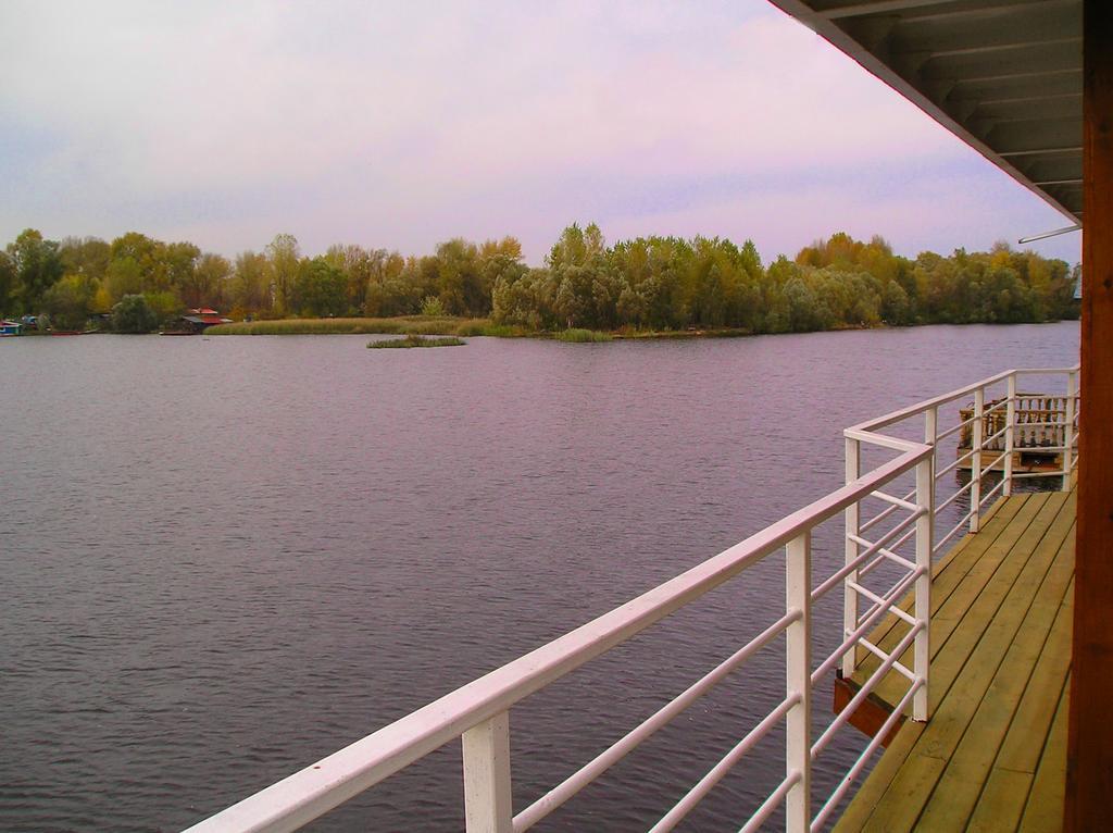 Chervona Kalina Hotel Kiev Luaran gambar