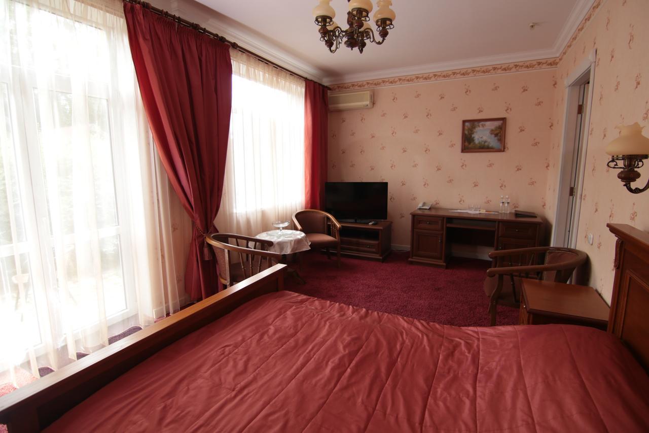Chervona Kalina Hotel Kiev Luaran gambar
