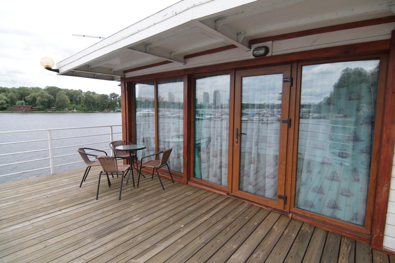 Chervona Kalina Hotel Kiev Luaran gambar