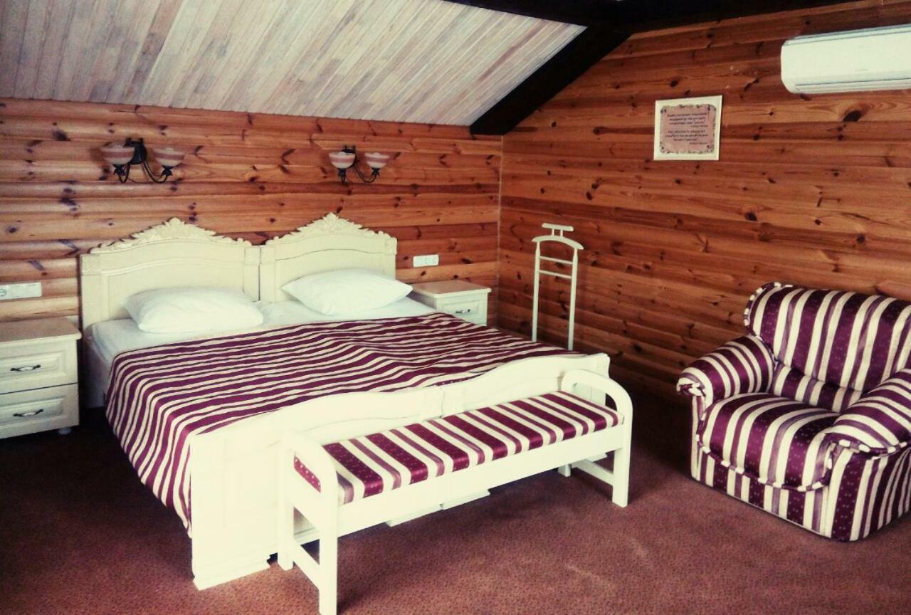 Chervona Kalina Hotel Kiev Luaran gambar